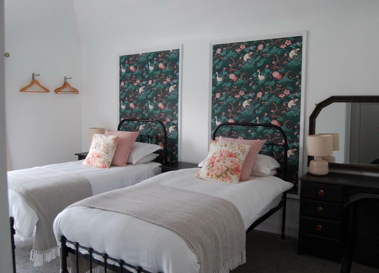 Room Only Corbies Rest Inverness Ngoại thất bức ảnh
